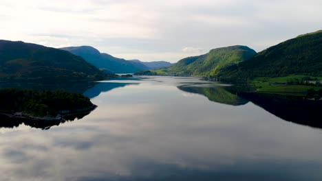 Luftaufnahmen-Schöne-Natur-Norwegen.