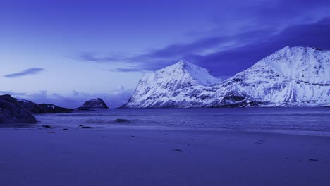 Paisaje-Invernal-En-Hora-Azul-Durante-Todo-El-Día