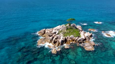 Seychelles-Pequeña-Isla-Fuera-De-La-Digue-Drone-Aéreo2