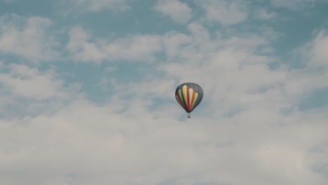 Hot-Air-Balloon-In-Teotihuacan-Mexico---low-angle-shot