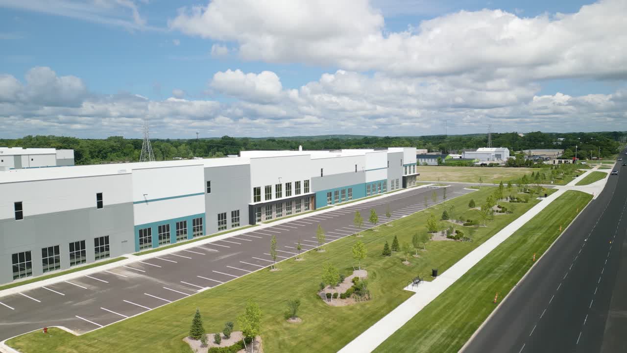 New Modern Warehouse in United States Suburb