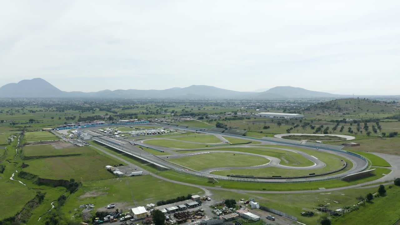 vista aerea del circuito de carreras internacional miguel e