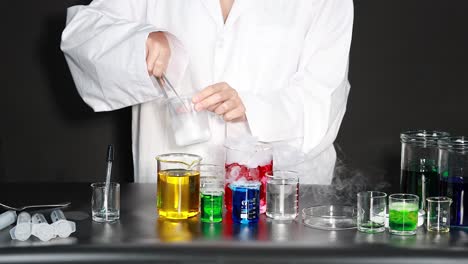 experimento científico en un laboratorio