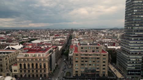 Luftausflug-Rund-Um-Torre-Latinoamericana,-Historisches-Zentrum,-Mexiko-Stadt