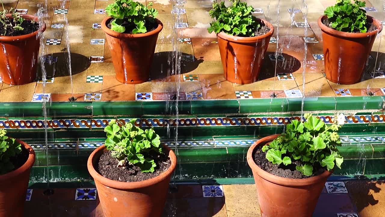 La fontana nel cortile della casa-museo di Sorolla. La casa è stata costruita tra il 1909 e il 1910