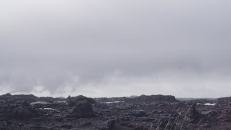 Experimente-La-Belleza-Escarpada-De-Islandia-Con-Este-Video-De-Paisaje