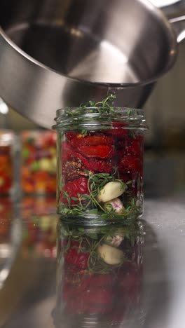 preserving sun-dried tomatoes