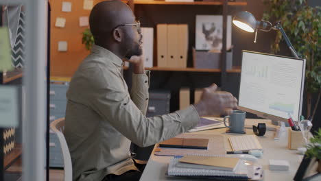 businessman working on computer