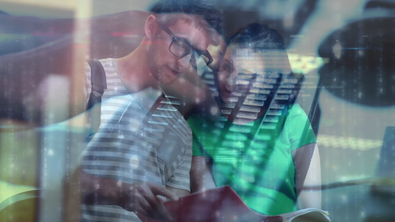 animación de una persona escribiendo en el teclado de la computadora sobre los estudiantes