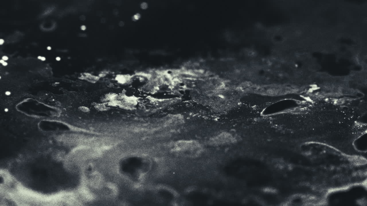 Old footage of weird science experiment - macro liquids