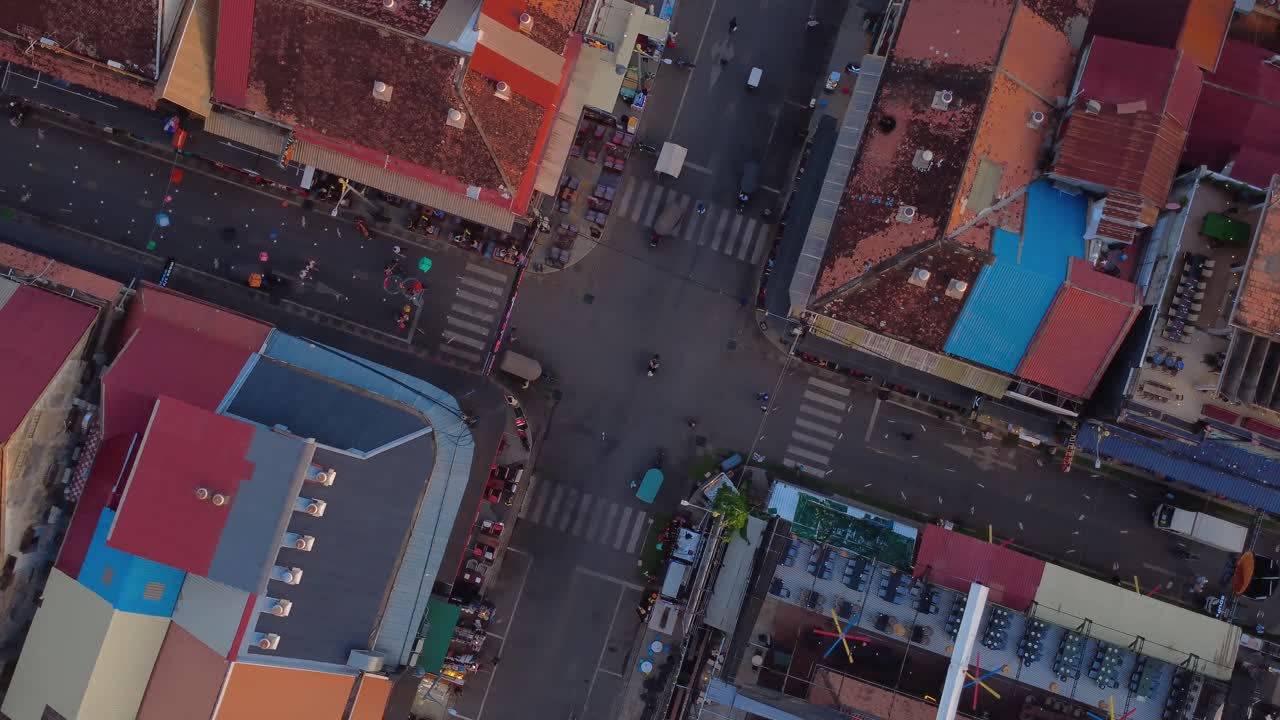 Birdseye parallax, Siem Reap City, road junction, pub street landmark