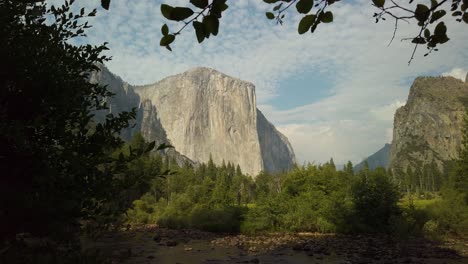 el capitan, yosemite on hot summer day