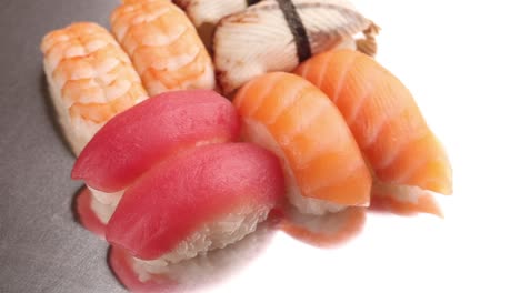 sushi de variedad