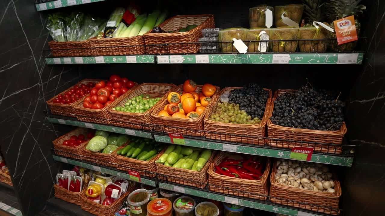 exhibición de productos de las tiendas de comestibles