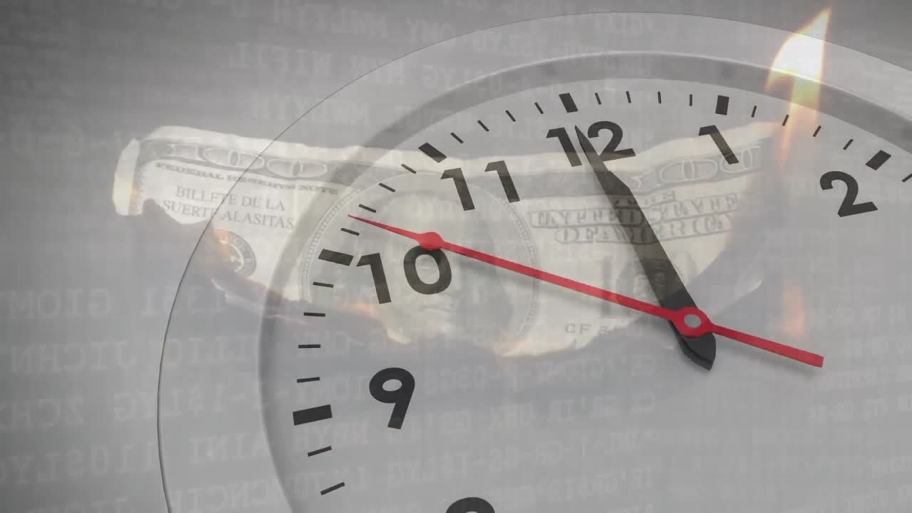 미국 달러 지폐가 불타는 시계의 애니메이션