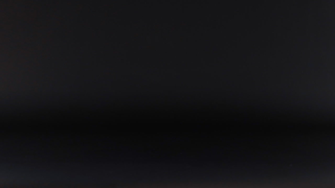 мяч для пинг-понг, подпрыгивающий в ритмическом движении