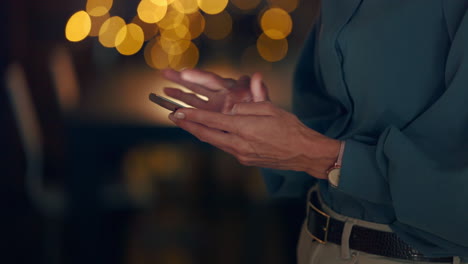 Business-woman,-hands-and-typing-on-a-phone