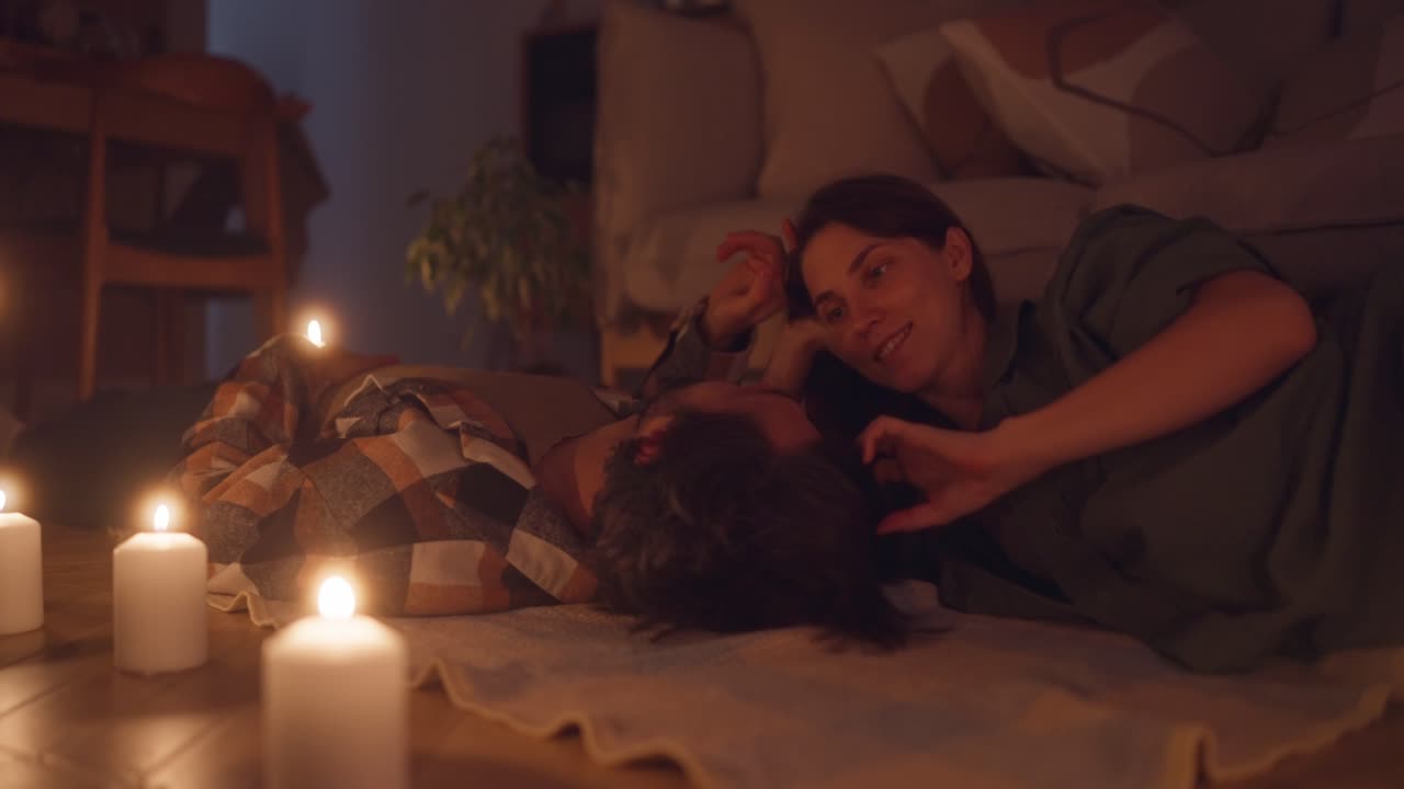 집에서 만적인 저녁