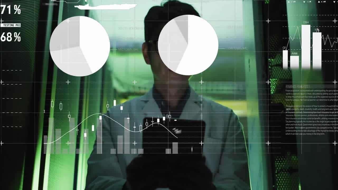 animación de procesamiento de datos financieros sobre científico masculino asiático usando tableta en la sala de servidores.