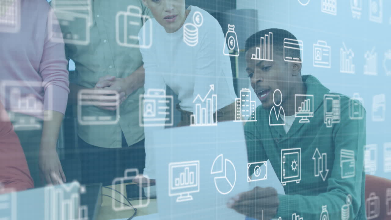 animación de iconos digitales sobre hombre afroamericano con un documento discutiendo con colegas