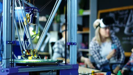 woman with pupils studying vr technologies