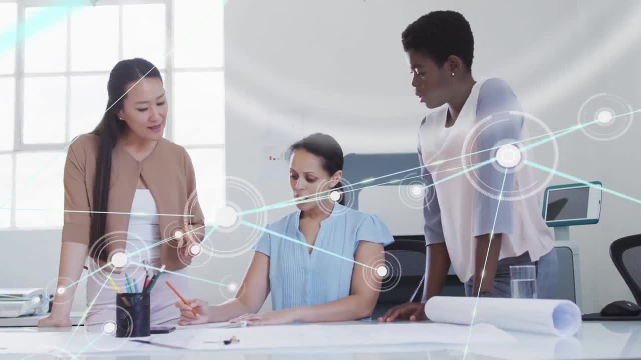 사무실에서 다양한 사업가들과의 연결 네트워크의 활성화