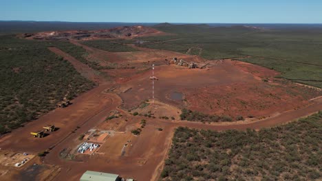 Small-mine-site-opencast,-Western-Australia