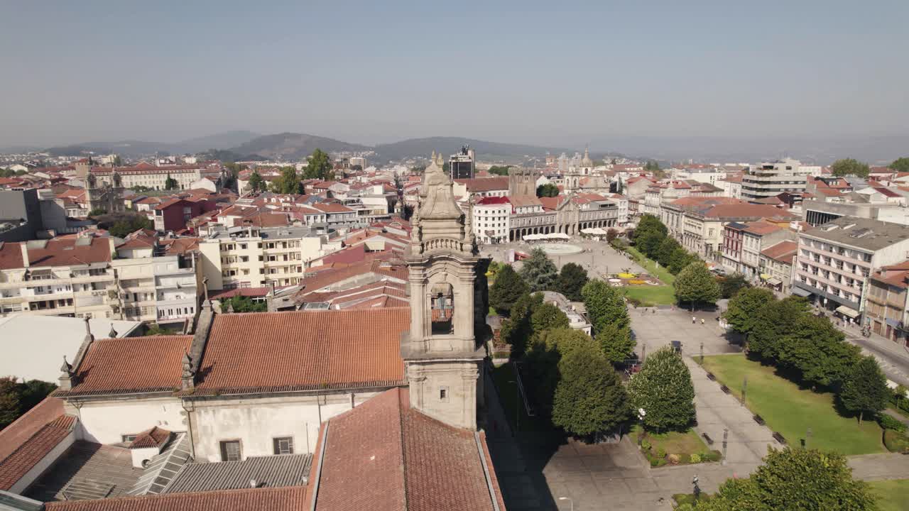 basílica de los congregados en el parque de la plaza de la república en braga portugal