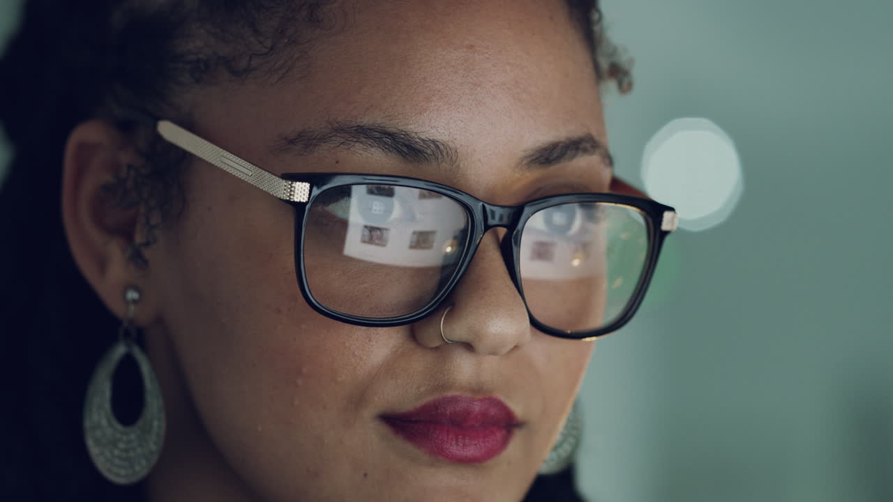 sesión de surf nocturno