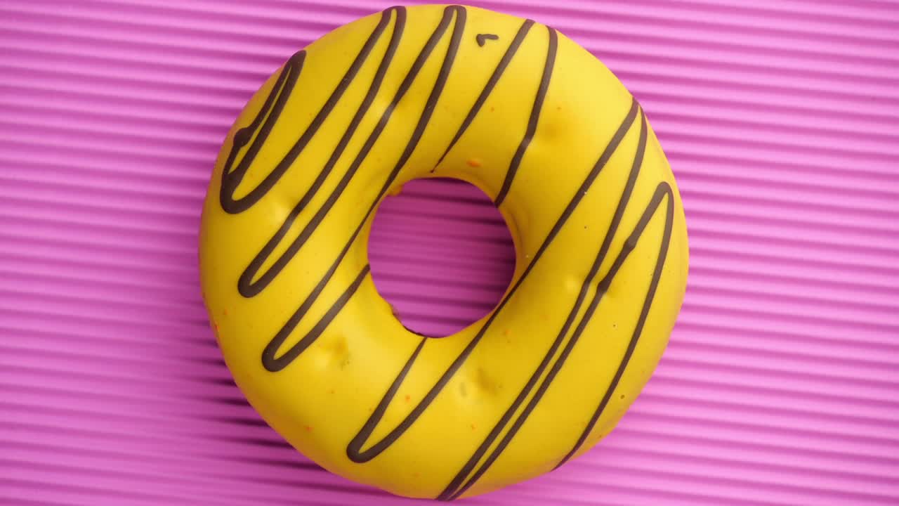 Donuts glazed close-up. Sequence set.