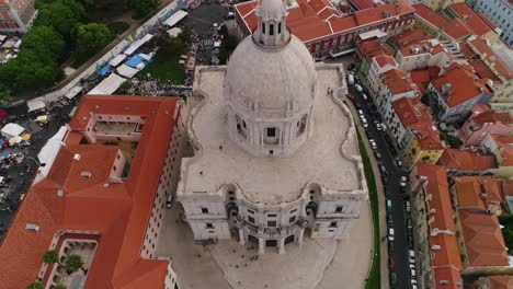 Nationales-Pantheongebäude,-Kirche-Santa-Engracia,-Lissabon,-Portugal