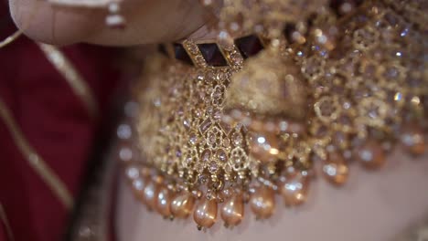 Close-Up-Of-Intricate-Gold-Necklace.-Slow-Motion