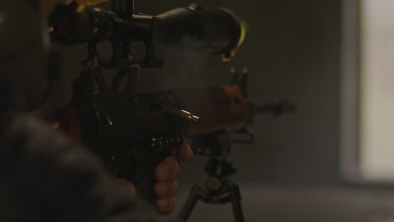 fn fal боевая винтовка не может выбрасывать выпущенную оболочку