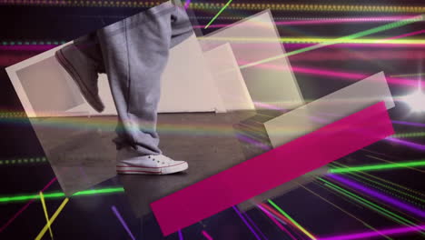 bailar en zapatillas de deporte, persona sobre formas geométricas coloridas y animación de luces de neón