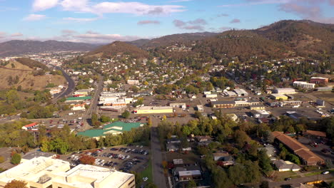 Roseburg,-Eine-Stadt-Im-Südlichen-Oregon