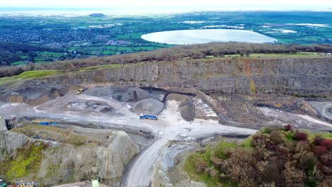 Vast-nature-scene-of-quarry-and-the-Somerset-levels