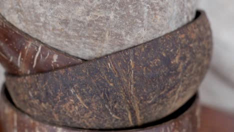 coconut bowls, natural utensils