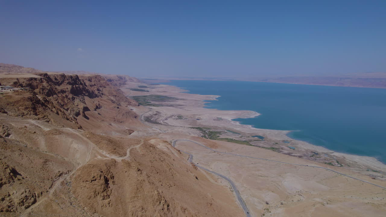 Bir droneden dünyanın harikalarından biri - Ölü Deniz