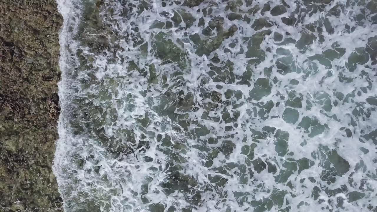 olas hipnóticas en el arrecife de méxico