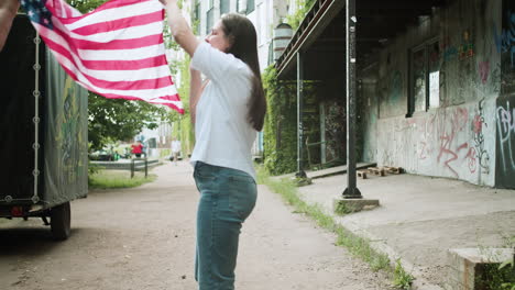 Friends-celebrating-4th-of-July