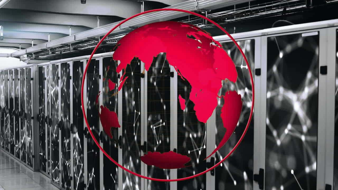 animación de globo giratorio y red de conexiones contra la sala de servidores de computadora