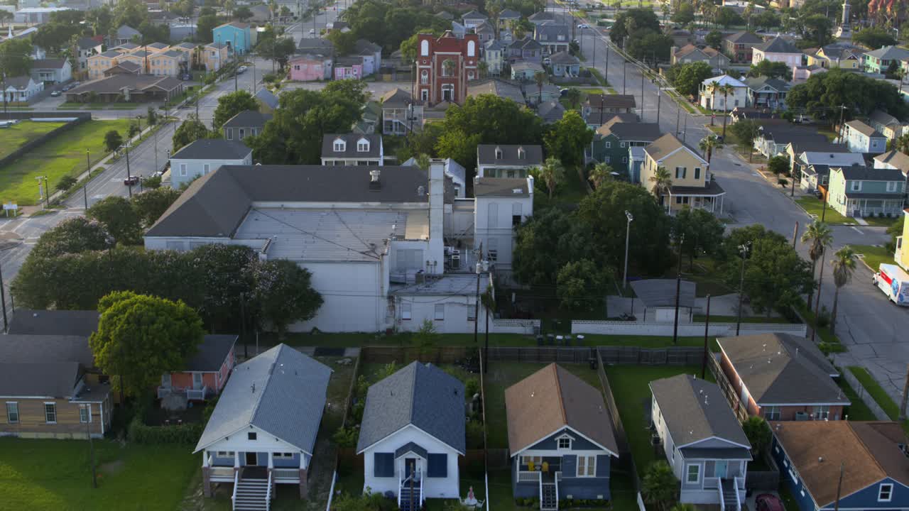 vista de drones de las casas en galveston, texas