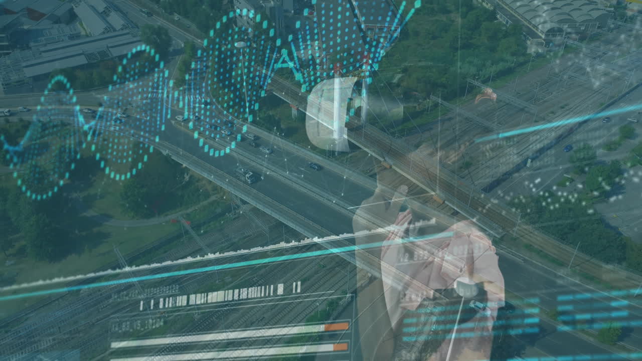 animación del procesamiento de datos sobre una chica biracial usando auriculares vr y paisaje urbano