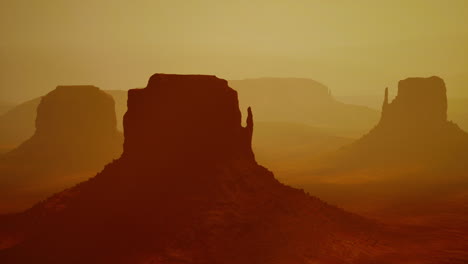 Panorama-Mit-Dem-Berühmten-Monument-Valley-Aus-Arizona