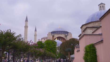 Hagia-Sophia-Moschee-In-Istanbul.