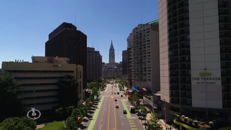 Long-Shot-of-Philadelphia-City-Hall