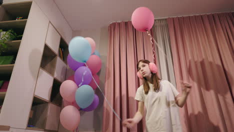 girl with balloons