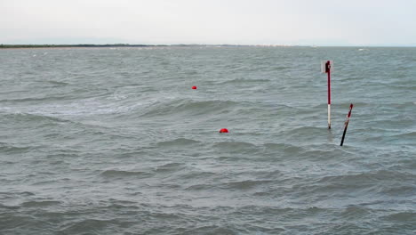 Sea-waves-background-in-the-Bibione