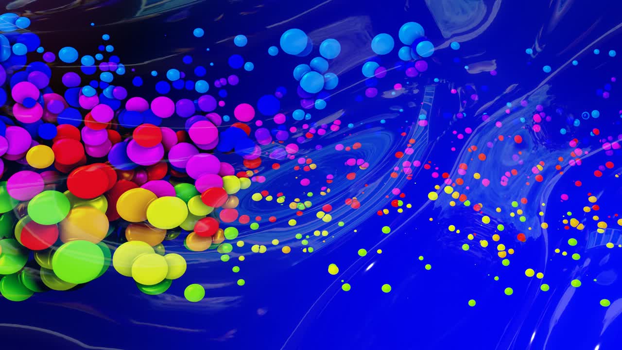 추상적인 반이는 빛나는 표면의 은 배경은 무지개 색의 원과 함께 파란 액체와 같은 파란색 액체가 기름에 있는 페인트의 물방울처럼 떠 있습니다.