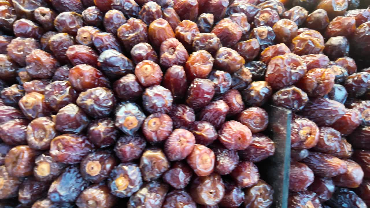 Dried Dates